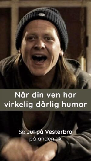 Anders Matthesen Instagram - Har du også sådan en ven i dit liv? 😂⠀
⠀
Hvis du trænger til at komme i julestemning, så ligger alle afsnit af ‘Jul på Vesterbro’ klar på anden.dk🍺⠀
⠀
Du kan vælge at se ét afsnit om dagen, eller du kan nuppe alle 24 afsnit i ét hug.⠀
⠀
Du kan leje et enkelt afsnit for 9 kroner - eller du kan købe hele julekalenderen for blot 129 kroner, og så kan du hvert år gense den på anden.dk (link i bio)🎅🏻🎄#andersmatthesen #julpåvesterbro #julekalender #danskcomedy