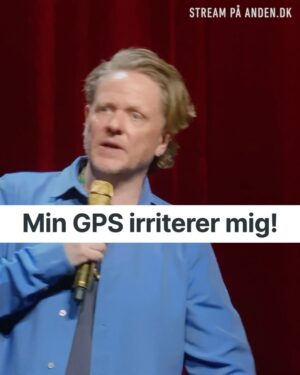 Anders Matthesen Instagram - Kender du nogen, der bliver lige så irriterede over GPS’en? 🤬😂⠀
⠀
Lej eller køb “JOKES - fra en hvid, straight mand” fra kun 49 kroner på anden.dk. Link i bio @andersandenmatthesen #andersmatthesen #comedy #jokes
