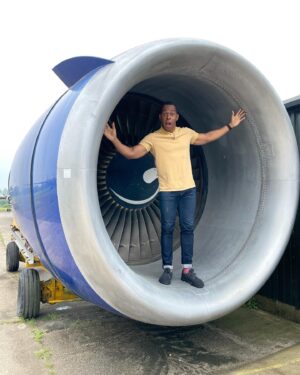 Andi Peters Instagram - “Hello, my name’s Andi and I love planes!” #andiontour #travelblogger #travel #traveldiaries #wanderlust #luxurytravel #frequentflyer #avgeek