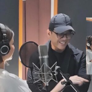 Andi Rianto Instagram - Thursday Night recording session with @anggimarito ❤️

Bener bener ngga sabar buat dengerin ke kalian semua. 
Aslikkkkk Anggi nyanyinyaaaaaaaa 😍

#AnggiMaritoXAndiRianto