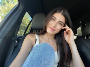 Andra Nechita Instagram - ☀️