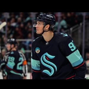 Andre Burakovsky Instagram - Thank you kraken fans for this year, you are all amazing. We will all come back stronger and better next year. #seattlekraken