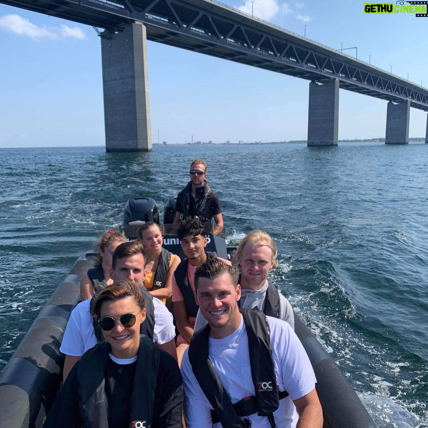 Andre Burakovsky - 5.9K Likes - Amazing day today on the water. Had so much fun today with @waterfunmalmo thanks a lot @nileskar for taking us out on a wild ride!!