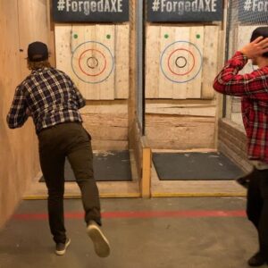 Andre Burakovsky Instagram - Just a friendly little competition with @nicke19 @warroadbrand