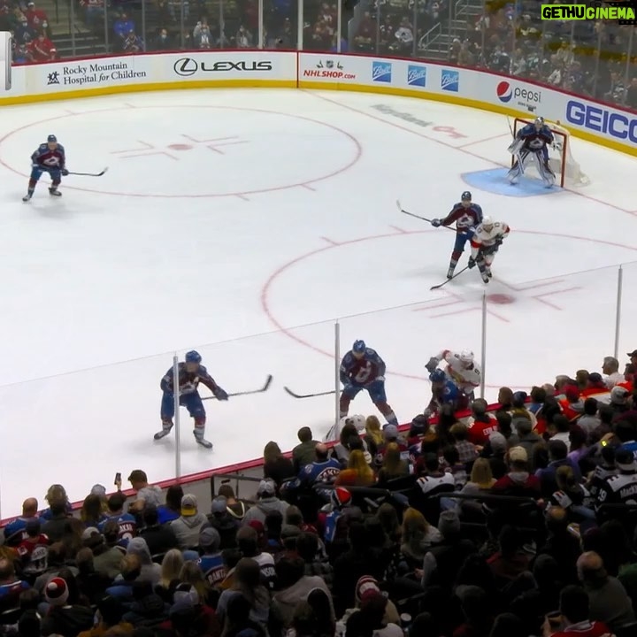 Andre Burakovsky - 17.3K Likes - AHHHHHHH!!! #GoAvsGo