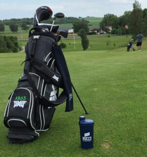 Andre Burakovsky Instagram - Love the days on the course! #windy💨 @noccobcaa @pxg