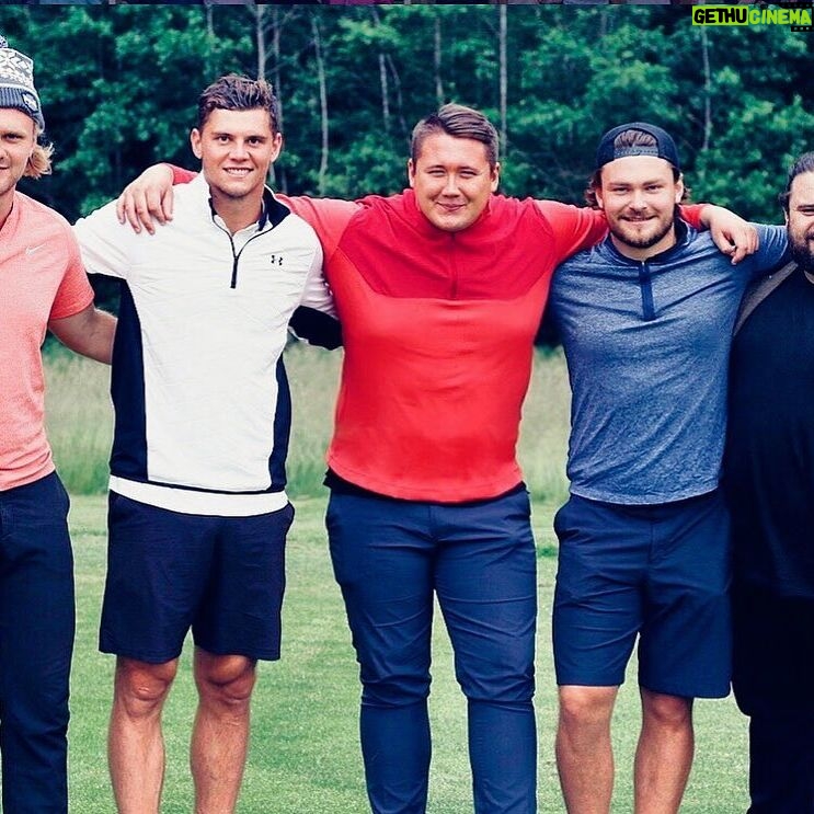 Andre Burakovsky - 7.3K Likes - What a day this was. Great team effort on the course⛳️