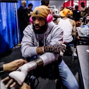 Andre Ewell Instagram - Me: “Easy ice”
Them: “Light ice?”
Me: “😲…(Growth) yes ☺️” @brothersforum1