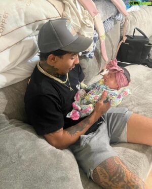Andre Fili Instagram - Sharpening skills, practicing gratitude, learning to let go. Rocket Fuel type shit. ⛽️🚀 I partnered up with @dialedmoods. Feels good to be working with like- minded people, feels even better to get to do what I love every day. X-Men ‘97 is so damn good go watch it now.