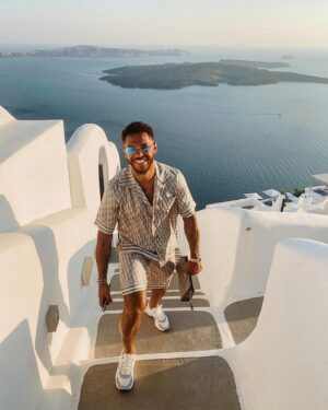 Andre Gray Instagram - We all need sunshine after gloomy days. 🌞