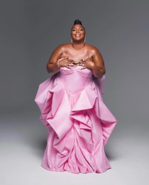 André Leon Talley Instagram - Proud to see very, very beautiful, stunningly elegant @lizzobeeating on Vogue's current cover.  Progress is advancing at full supersonic Concorde speed. Dame Anna Wintour made a promise and she kept her word. Her public apology was right on. In the years I worked there, under her reign, this cover would have never been published, even if it were a trial.  The marketeers would have shut it down. Down. Down. That would be the demographics teams in  the advertising side.  Lizzo's cover and full story inside is the new norm.  Progress has soared over the top.  She once told one of my colleagues early in my career my fashion shoots were"over the top". Isn't that what Vogue is meant to be? Elevate you to "over the topness". 📸// @hypewilliams #thechiffontrenches #vogue #cfda #lizzo #tomford #dvf #marcjacobs #progress