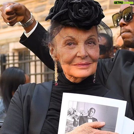 André Leon Talley - 13K Likes - A friendship that has stood the test of time with love. 💗 @therealdvf #friendsforlife #truefriends #love #thechiffontrenches