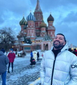André Santos Instagram - Hoje foi dia de visitar o  Kremlin! Lugar sensacional! 👏🏽🥶🌍