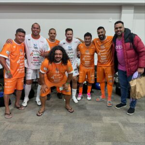 André Santos Instagram - Ontem um dia mais que especial, voltar a jogar no Orlando Scarpelli. O @jogodasestrelassc ao lado de um dos maiores ídolos do nosso futebol @ronaldinho o "Bruxo"
Parabéns a todos pela organização e a todos os torcedores que estiveram presentes e fizeram essa festa linda, mesmo com esse tempo chuvoso. 
Muito feliz com mais uma ação para ajudar nossos amigos do 
RIO GRANDE DO SUL.