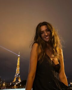 Actress Andrea Bartlow HD Instagram Photos and Wallpapers November 2023