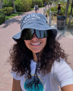Andrea Cortés Instagram - Take me back to Miami.. 🏝️