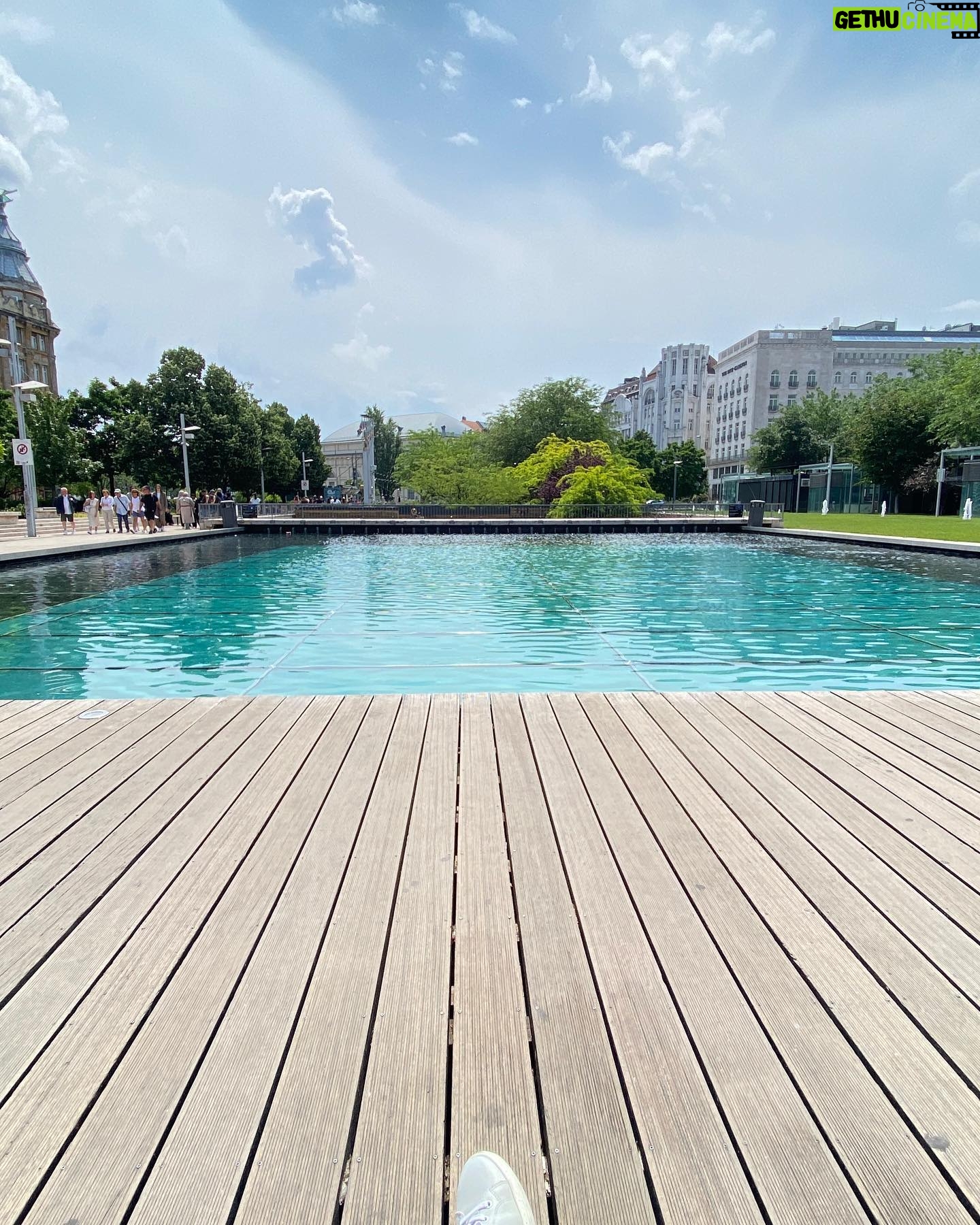 Andrea Osvárt - 844 Likes - When you accidentally show up 1 hr early to your hairdresser and realize to have 1 hour off to enjoy your own city 💖#Budapest #touristinmyowncity