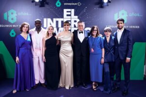 Andrea Ropero Instagram - Este equipo…❤️💫 @elintermedio #18añazos
