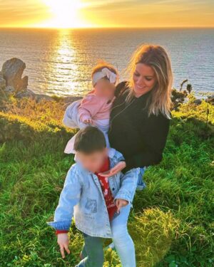 Andrea Ropero Instagram - Ellos ❤️ #RokeyJara #felizdíadelamadre #felicidadesmamá