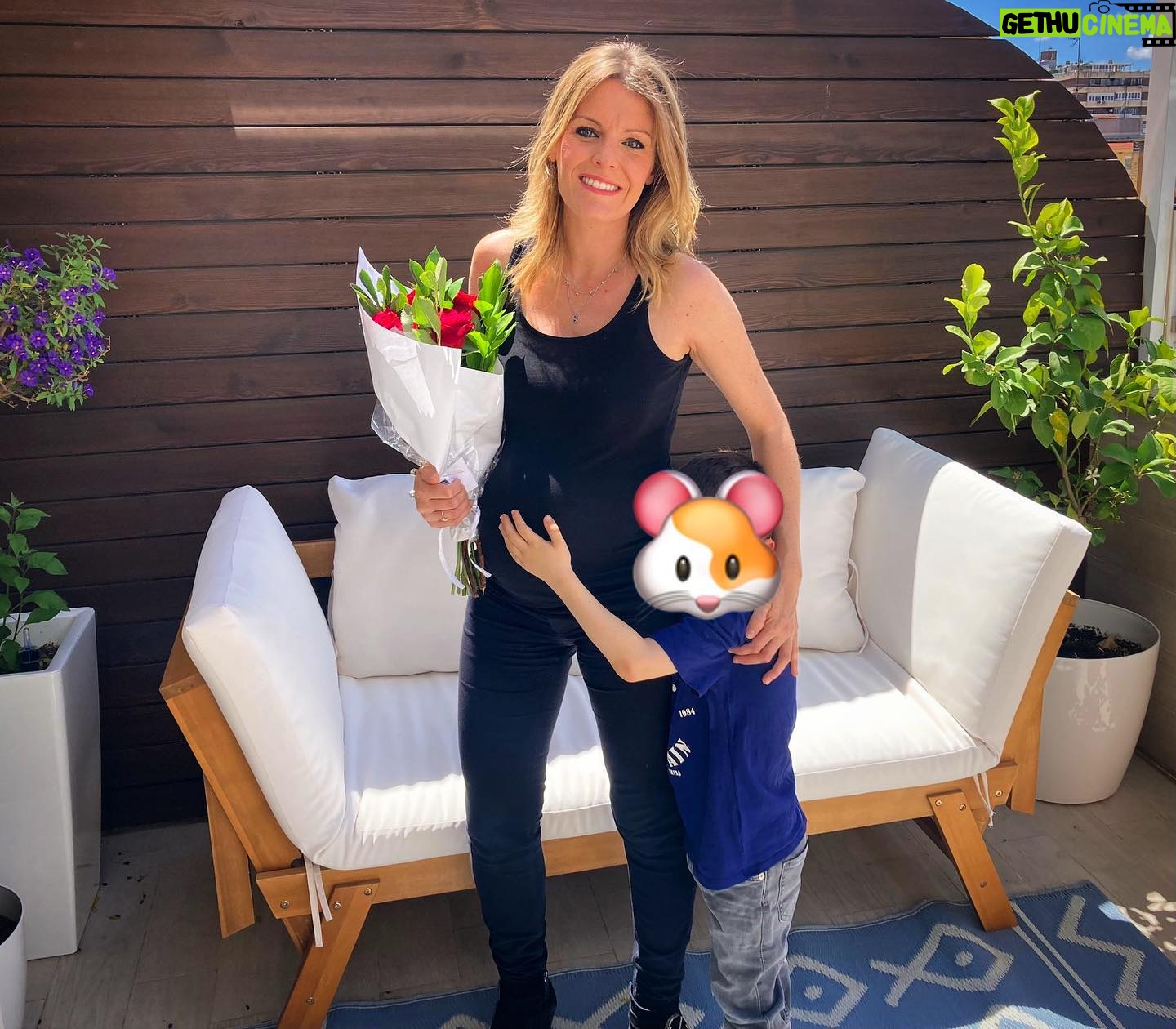Andrea Ropero - 3.3K Likes - Qué suerte ser tu mami ❤️ #amatxu #díadelamadre #🐣💫