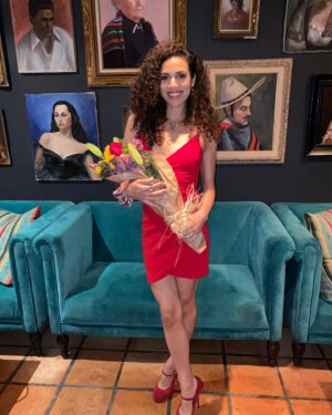 Andrea Sixtos Instagram - Blessed to be alive.. blessed to have the family and friends I’ve been gifted with in this lifetime and blessed to be blooming into the truest version of myself within every passing day.. ♥️🥳💫

#BdayVibes #BdayQueen #ThisIs31 #BlessedInThisLife #AbundantInLove #GuidedBySpirit ✨