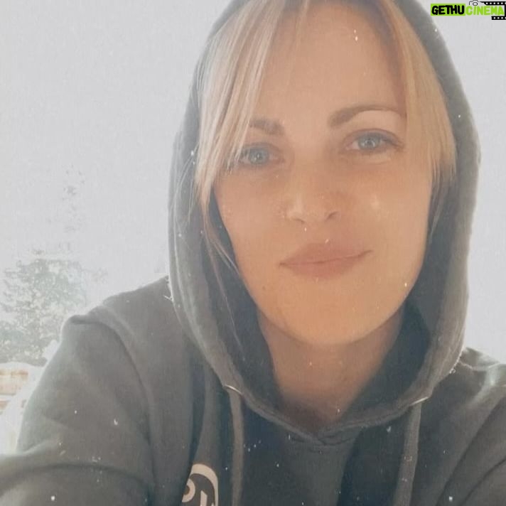 Andréanne A. Malette - 842 Likes - Résultats du combat Malette VS Swift 🌻📝