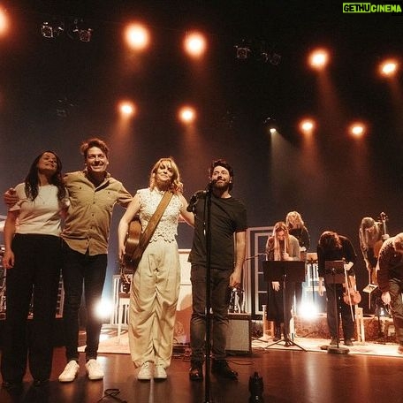 Andréanne A. Malette - 421 Likes - Quelques images du lancement au théâtre Outremont, dans la lentille de @catherinedeslauriers.photo 📷