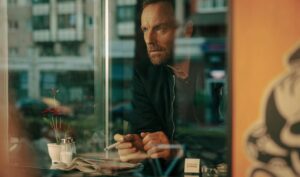 Andreas Pietschmann Instagram - Honoured to be part of „Das Opfer“ - 
An extraordinary film from the series @tatort
directed by Stefan Schaller 
starring a marvellous @mark_waschke 
and with my wonderful colleagues
@jazmatab 
@kimriedle 
@eryilmazsahin 
@look_a_dimic 
@kaya.ugur.kaya 
@lauridsch 
@its_levin_ 
written by Erol Yesilkaya
DOP @markusnestroy 
have a look at @ardmediathek 
📷 © rbb/Stefan Erhard