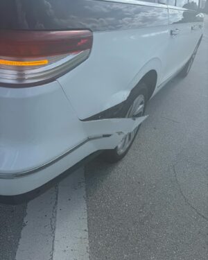 Andrei Arlovski Instagram - #Question 🙋‍♂️ !!!
Whose fault in this accident ??
Mine or other #driver ??
#FYI !!!
She was behind  with her #mother #and #kids 
#I was by myself….
But , anyway - #home I get #help and my #car was fixed by @dominic_hulk_arlovski @dominic_a_arlovski @dominic_arlovski ))))

Вопрос : Чья #вина ?
И кому , нужен быстрый / качественный #ремонт машин - обращайтесь к #ДоминикАндреевичОрловский !!!)))

#АндрейОрловский #БизнесОрловских #кузовныеработы #хаха #нонсенс #AndreiArlovski #nonsense #WTF