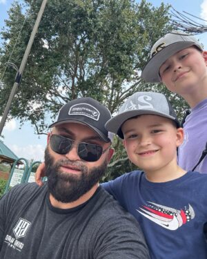 Andrei Arlovski Instagram - #AWESOME #evening with my #boys :

@AAArlovski 
@AndreiAArlovski 
@Dominic_A_Arlovski 
@Dominic_Arlovski 
@Dominic_HULK_Arlovski 
 
Aka boys night out …..

#And of course #icecream after …..))

С пацанчиками #АндрейАндреевичОрловский #и #ДоминикАндреевичОрловский сходили на рыбалку, а потом как всегда - на мороженое 🍦 )))

#АндрейОрловский #АндрейПИТБУЛьОрловский #СемьяОрловских #AndreiArlovski #OG #OriginalPitBull #ArlovskiFamily #FANILY #FAM #LOVE #AndreiAArlovski #DominicAArlovski #outdoors #fun