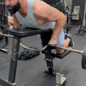 Andrei Arlovski Instagram - #Bodybuilding @seva_the_coach …..!!
Getting #bigger / #stronger 💪💪💪💪

#Спина , #еще #раз - спина 

#АндрейОрловский #АндрейПИТБУЛьОрловский #бодибилдинг #AndreiArlovski #OriginalPitBull #OG #AndreiThePitBullArlovski #WARlovski #mma #ufc