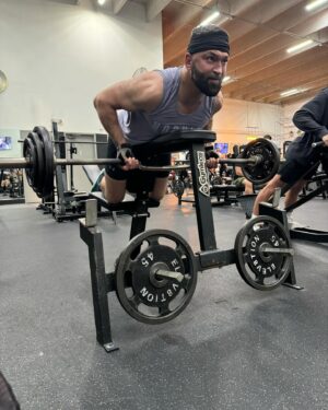 Andrei Arlovski Instagram - #Bodybuilding @seva_the_coach …..!!
Getting #bigger / #stronger 💪💪💪💪

#Спина , #еще #раз - спина 

#АндрейОрловский #АндрейПИТБУЛьОрловский #бодибилдинг #AndreiArlovski #OriginalPitBull #OG #AndreiThePitBullArlovski #WARlovski #mma #ufc