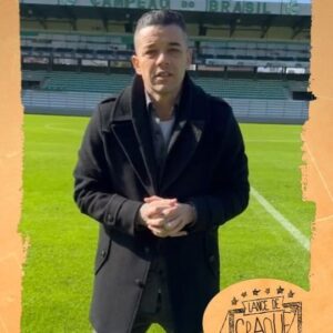 Andrés D'Alessandro Instagram - O LANCE DE CRAQUE VOLTOU! 🧡

Confira a mensagem do nosso embaixador @dale10! ⚽️

🟢🔴🟡

#lancedecraque2024