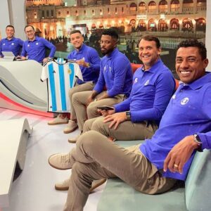 Andrés D'Alessandro Instagram - #TBT Seleção Catar!

Nesta semana, encerramos mais uma experiência: comentar o Mundial por 30 dias ao vivo no @sportv, um das maiores mídias esportivas do Brasil.

Esta grande equipe, de profissionais das mais variadas áreas, tornou a responsabilidade e o desafio possíveis de serem cumpridos.

Com imenso carinho, agradeço a cada um pelo suporte, convívio e dedicação neste período. 

Fechamos com chave de ouro. Aliás, com a nova estrela dourada: Argentina TRI campeã do Mundo!

Obrigado, amigos. Vocês fizeram história!

🇦🇷🇶🇦⚽️🏆🥇

#TaNaCopaTaNoSportv #CopaDoMundo #FifaWorldCup #Catar2022 #Argentina