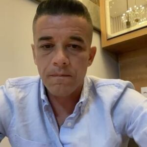 Andrés D'Alessandro Instagram - O nosso Rio Grande clama por ajuda! 

Precisamos manter a mobilização: é o meu apelo no vídeo! 

#rs #valedotaquari #sos 
#solidariedade 

🟢🔴🟡 🙏 @governo_rs