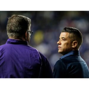 Andrés D'Alessandro Instagram - D’ALESSANDRO completa dois meses de trabalho como coordenador técnico do Cruzeiro, nesta terça-feira.
⠀⠀⠀⠀⠀⠀⠀⠀
Em seu primeiro desafio como gestor de futebol, o argentino participa da campanha de destaque do clube mineiro em seu retorno à elite do futebol nacional.
⠀⠀⠀⠀⠀⠀⠀⠀
A Raposa contabiliza três vitórias em quatro rodadas disputadas e é dona da melhor defesa do Campeonato Brasileiro 2023.
⠀⠀⠀⠀⠀⠀⠀⠀
Já pela Copa do Brasil, a equipe superou o Náutico na terceira fase e agora encara o Grêmio pelas oitavas de final.
⠀⠀⠀⠀⠀⠀⠀⠀
Após 23 anos de atuação vestindo a camisa de sete clubes na América do Sul e Europa, além da Seleção Argentina, @dale10 anunciou sua aposentadoria dos gramados em abril do ano passado.

📸 Divulgação | @cruzeiro
⠀⠀⠀⠀⠀⠀⠀⠀
#TXT #Sports #Business #Assessoria #DAlessandro #DAle10 #Cruzeiro
