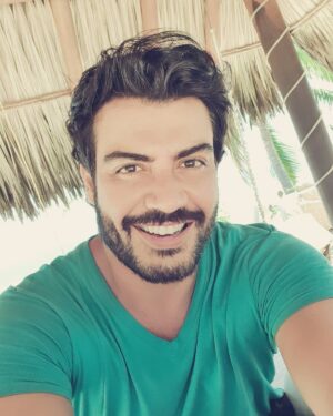 Andrés Palacios Instagram - Sea como sea, siempre vale la pena!!! 😍
#freetime #shores