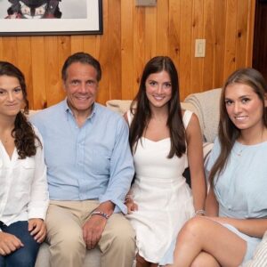 Andrew Cuomo Instagram - Wishing all who celebrate a very Merry Christmas 🎄 from my family to yours
