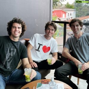 Andrew Neaves Instagram - não leio