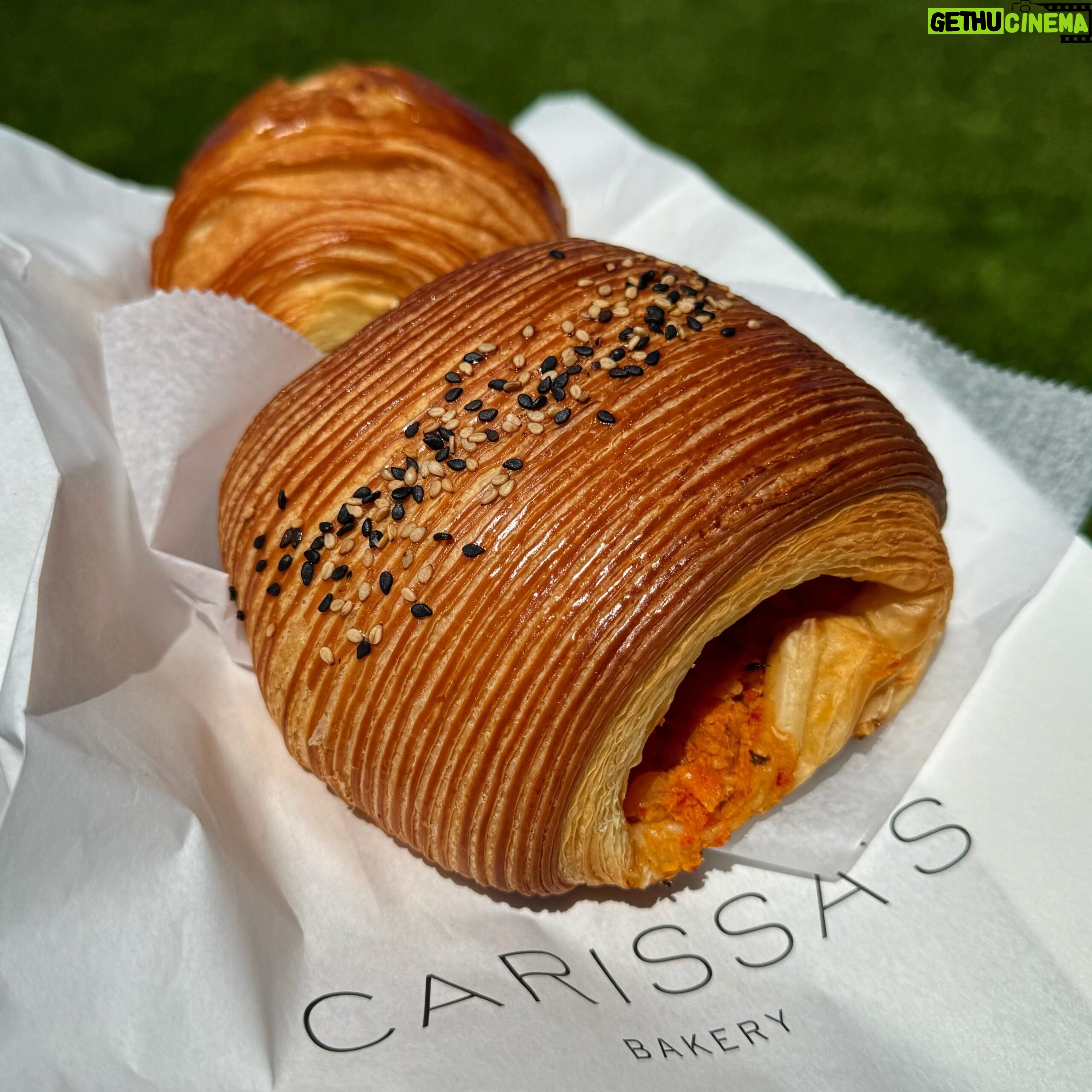 Andrew Rea - 5.5K Likes - Awfully pretty croissants from @carissasthebakery - the one up front is kimchi, potato, and cheddar