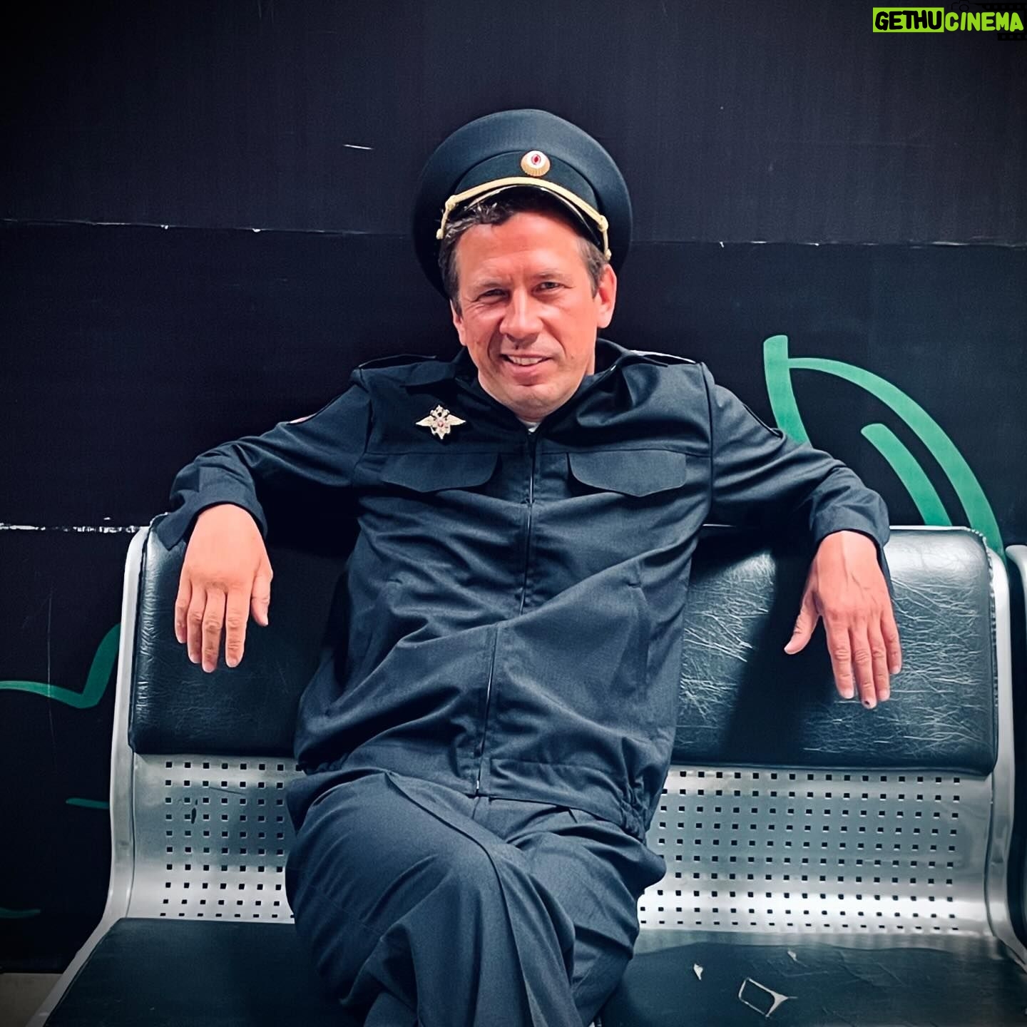 Andrey Merzlikin - 3.9K Likes - Здарова, шпана.
.
#опг