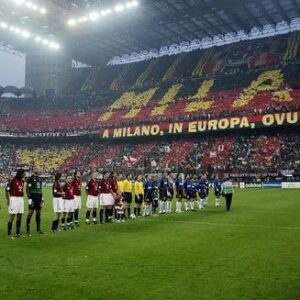 Andriy Shevchenko Instagram - Una partita speciale, emozioni uniche. 
In bocca al lupo ragazzi ❤️🖤 #SempreMilan @acmilan