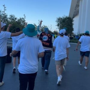 Andy García Instagram - Fins Up! Great game. Victory ! Family!!!