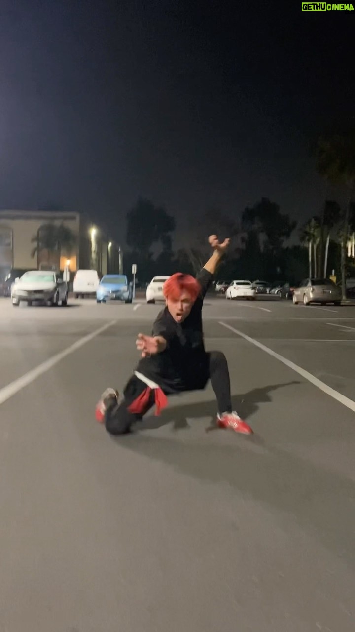 Andy Le - 7.7K Likes - FULL EXPRESSION OF SELF 🔥THIS IS WHO I AM ‼️MARTIAL ARTS SPIRIT! I DEVOTE MY LIFE TO THE CRAFT AND IM TAKING IT WITH ME THE GRAVE 💀👺🙏 #MARTIALARTSSPIRIT #WARRIORSPIRT #MARTIALCLUB @martialclubofficial @brianle_official @dmah_mc
.
.
.
.
.
#kungfu #wushu #drunkenboxing #zuiquan #tigerclaw #changquan #wutang #warrior #training #martialarts #martialartist #jetli #hungga #wingchun #shaolin #passion #concrete
