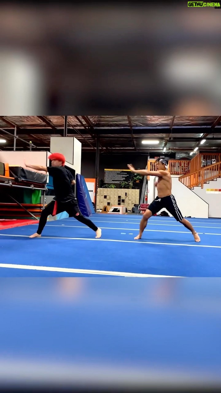 Andy Le - 7K Likes - Trying to keep up with THE LEGENDARY @andyle_official ‼️🔥🔥🔥
🎥 @brianle_official
#wushu #kungfu #tkd #taekwondo #tricking #BOKATOR #CAMBODIAN #KHMER,
#kunkhmer