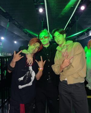 Andy Le Instagram - Came out to support my brother @jacksonwang852g7 #MagicMan 
 You never fail to inspire me brother..
🙏 and thanks for the shout

Thank you @teamwang for always treating me and my family like family 🙏💜 @darylk_ @simonarain @photojenick @kevindlaw8 @bbdoms @leilaniphan 
I love you all 💜

Honestly.. I really really needed a night like this.. ✨Remembering what its like to just live life again

🙏 @photojenick I can always count on my sister to capture the moments 📸💜

 #jacksonwang #magicman #jacksonwangtour #magicmanworldtour #kinjaz  #teamwang