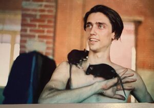 Andy Muschietti Instagram - Flashback !!!! BTS de Fierro chifle ,1994 !!!!