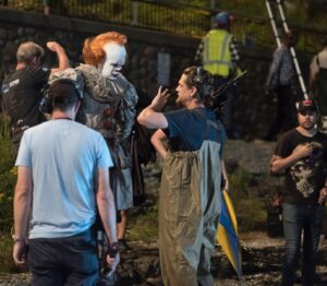 Andy Muschietti Instagram - Throwback 3 directing the Skarsgård in my favorite pants @itmovieofficial 📸: @brookepalmer61