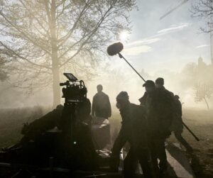 Andy Muschietti Instagram - What an adventure. Thanks to all of the crew and cast of THE FLASH for giving it your best every single day //// 🇦🇷 gracias  a todo el equipo y elenco de the flash por haberlo dado todo.  @theflashmovie