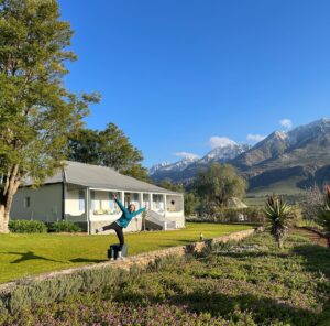 Anel Alexander Instagram - One of my favourite mountains in the world viewed from one of my favourite stoeps in the world at one of my favourite places in the world… and I got to see it covered in SNOW! @swartbergmanor #swartberge #roadtrip #beautifulsouthafrica